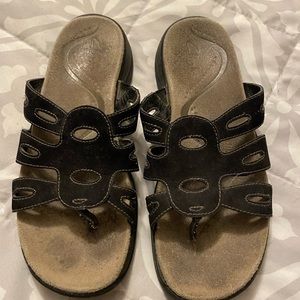 Clark’s Black Slip On Sandals